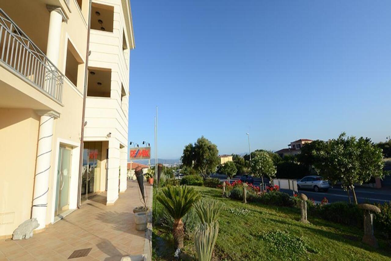 Olbia City Hotel Buitenkant foto