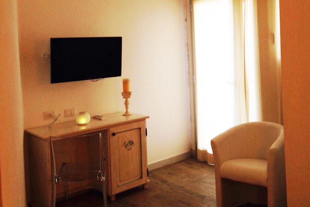 Olbia City Hotel Buitenkant foto